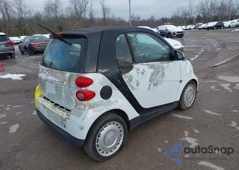 2010 Smart Fortwo Passion/Pure из США, поврежденный, VIN WMEEJ3BA7AK370931